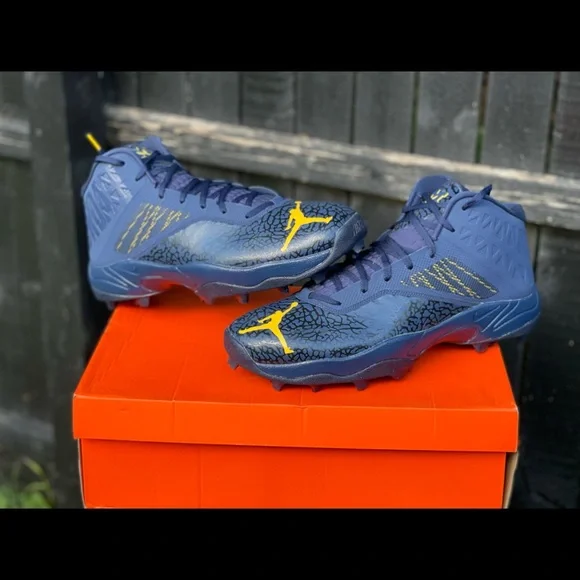 Size 17 Michigan PE Air Jordan Nike Zoom Code Elite 3/4 Shark Football Cleats Size 17 Michigan PE Air Jordan Nike Zoom Code Elite 3/4  main image 3